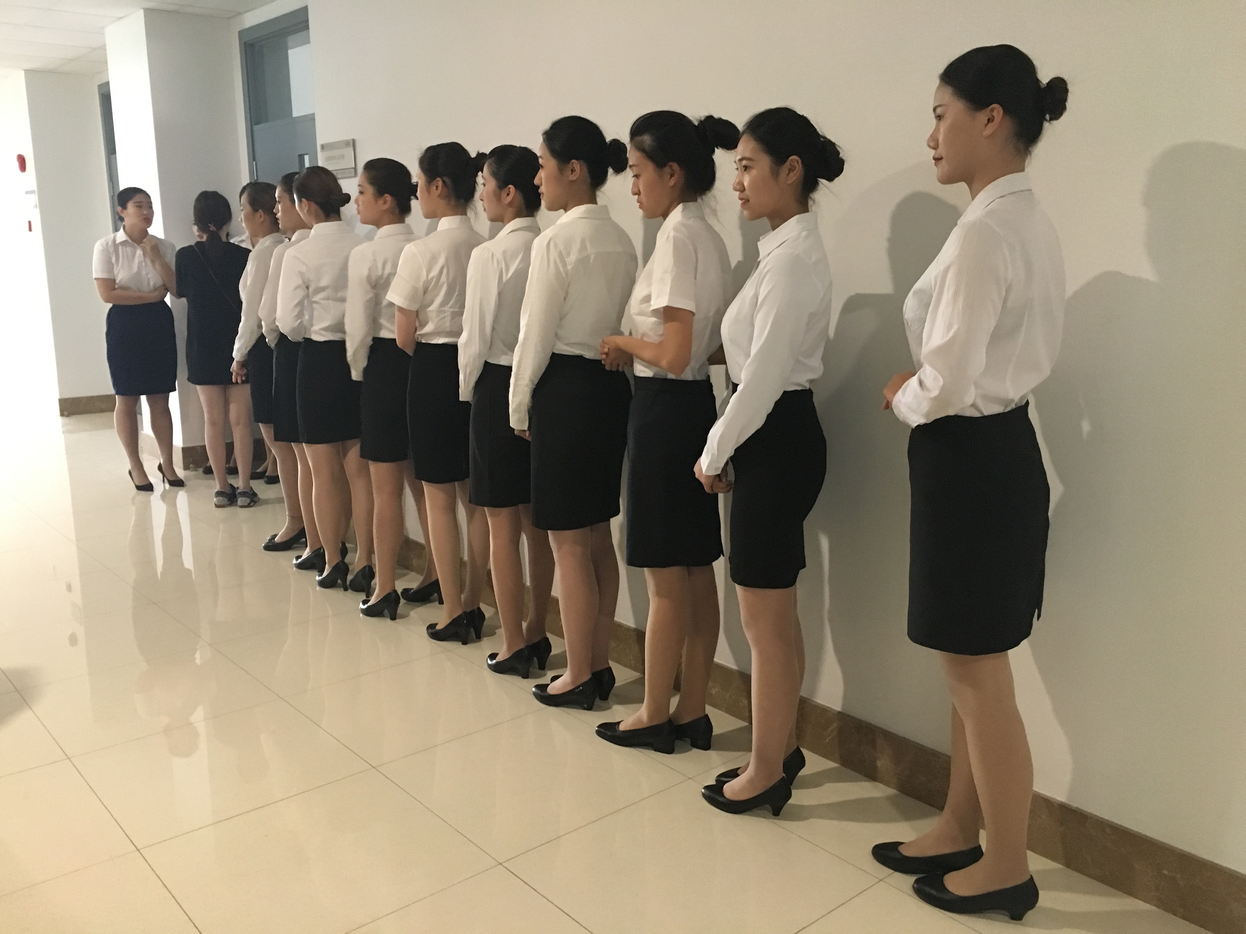 东航来航院招聘百名学子待冲上云霄